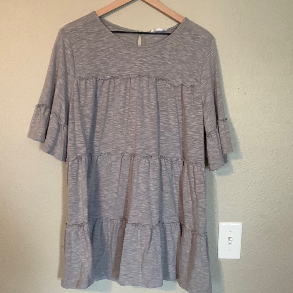 Ruffle top shirt